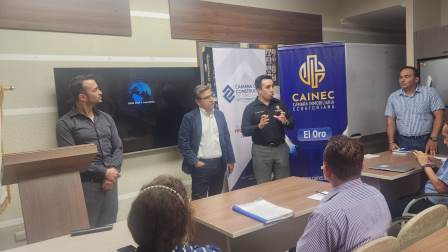 Éxito en la Socialización del Nuevo Acuerdo Ministerial MIDUVI-2025-0001-A!