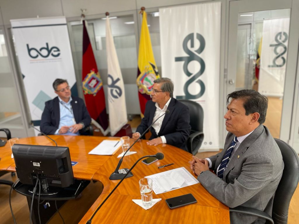 Impulsamos el Desarrollo y la Reactivación del Sector Constructor en El&nbsp;Oro