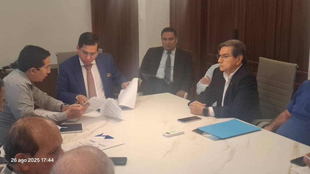 Cámara de la Construcción de Machala y Municipio de Machala trabajan en ordenanza para el control de edificaciones con&nbsp;fedatarios